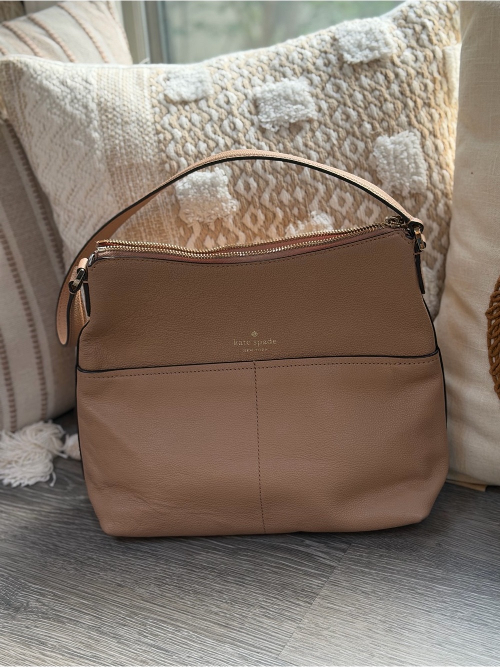 kate spade Pebbled Leather Shoulder Bag in Taupe Brown